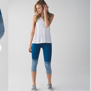 Lululemon Seamlessly Street Crop